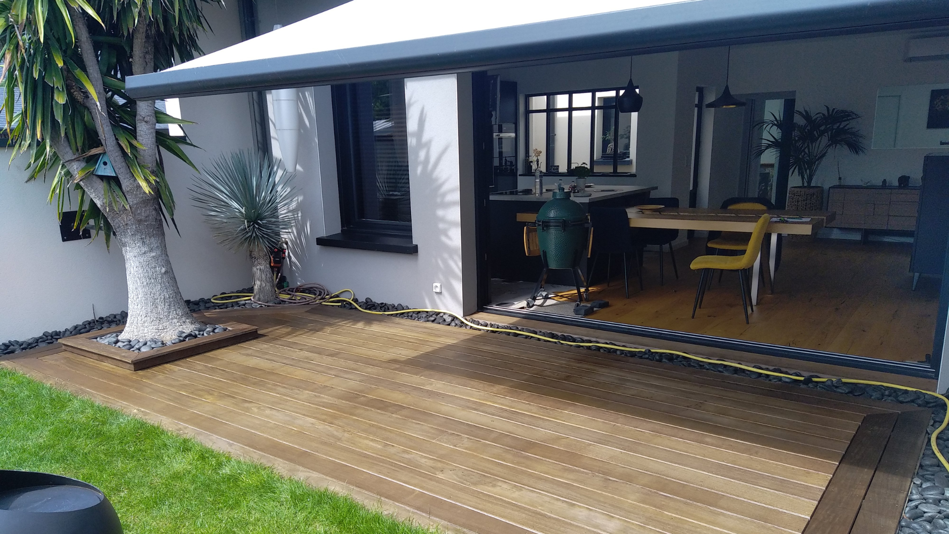 Aménagement extérieur réalisé par Passion Ô Jardin